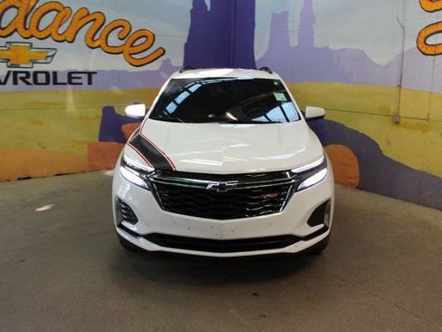 Used 2023 Chevrolet Equinox RS w/ LPO, Floor Liner Package image 3