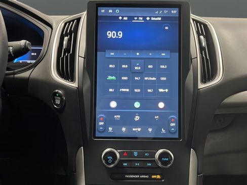 Used 2024 Ford Edge SEL w/ Convenience Package AWD/4WD image 12