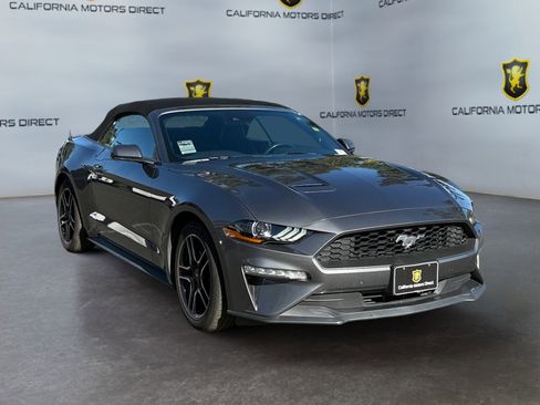 Used 2023 Ford Mustang Premium image 7