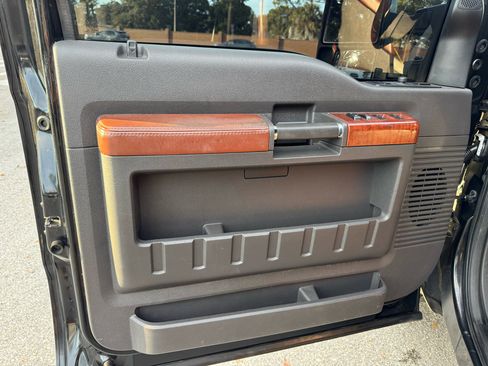 Used 2012 Ford F350 King Ranch image 31