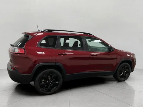 Used 2021 Jeep Cherokee Latitude Plus image 3