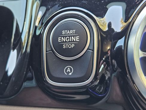 Used 2025 Mercedes-Benz GLA 250 image 22