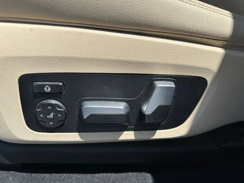 Used 2019 BMW X3 sDrive30i w/ Convenience Package RWD image 48