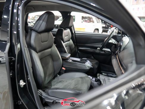 Used 2023 Nissan Ariya ENGAGE image 17