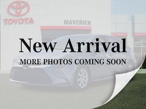 Used 2025 Toyota Corolla LE FWD image 1