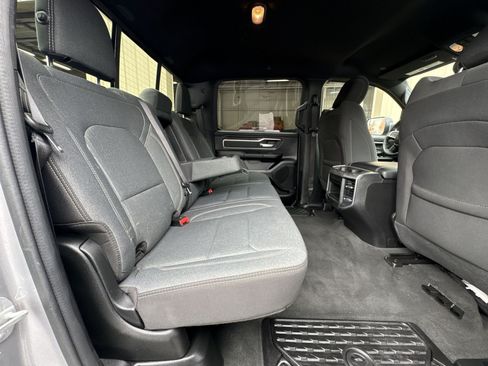 Used 2022 RAM 1500 Big Horn AWD/4WD image 23