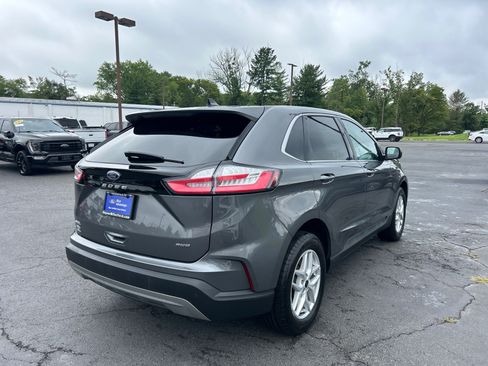 Certified 2023 Ford Edge SEL w/ Convenience Package AWD/4WD image 16