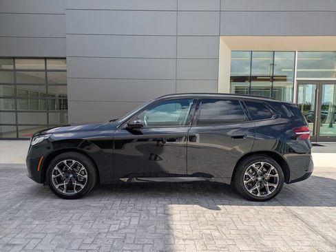 Used 2025 BMW X3 xDrive30i AWD/4WD image 9