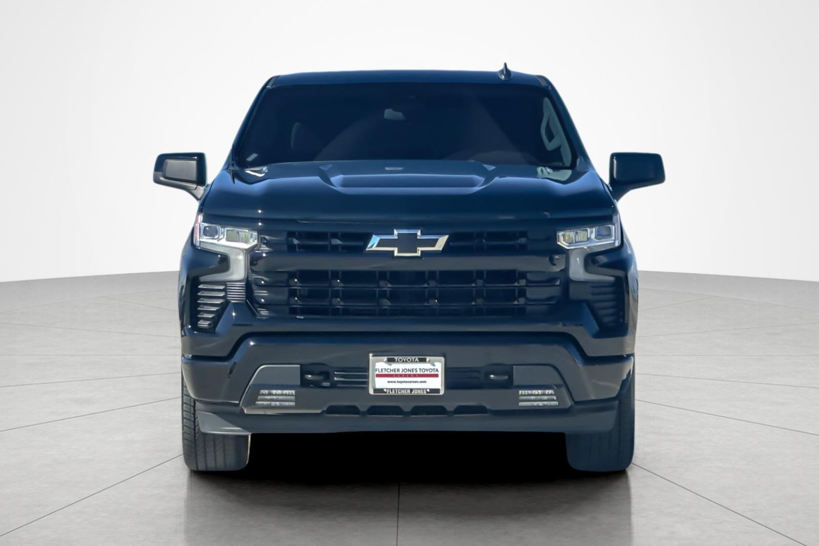 Used 2024 Chevrolet Silverado 1500 RST RWD image 8