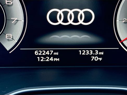 Used 2022 Audi Q5 2.0T Premium Plus image 41