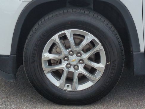 Used 2020 Chevrolet Traverse LS AWD/4WD image 44