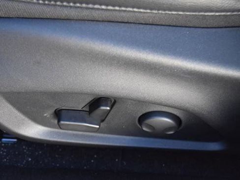 New 2024 Jeep Compass Latitude w/ Convenience Group image 12