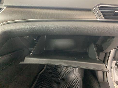 Used 2018 Honda Accord EX-L image 43