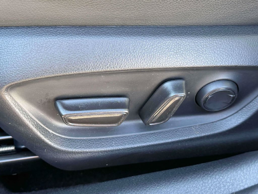Certified 2024 Toyota Camry SE FWD image 27