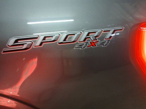 Used 2023 Ford F150 Lariat w/ Equipment Group 502A High image 11