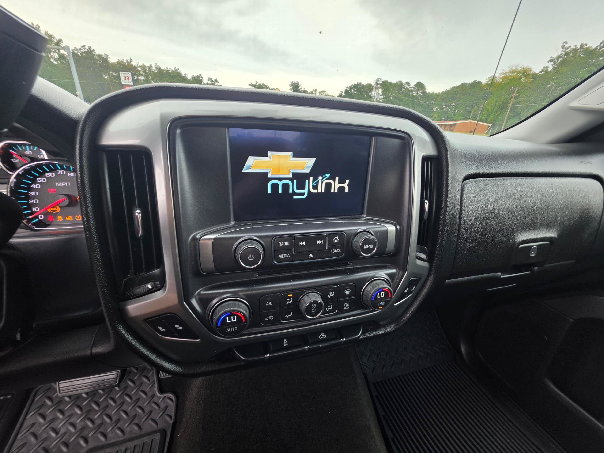 Used 2015 Chevrolet Silverado 1500 LT w/ All Star Edition AWD/4WD image 17