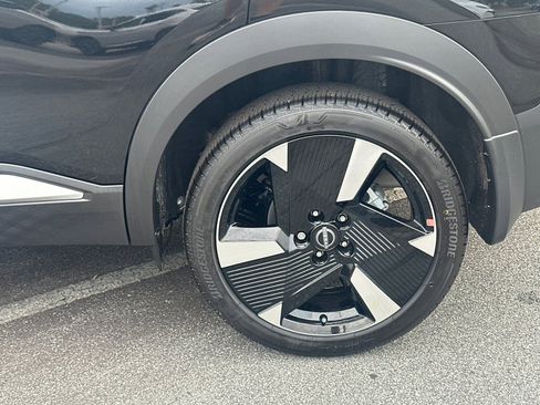 New 2026 Nissan Kicks SR image 19