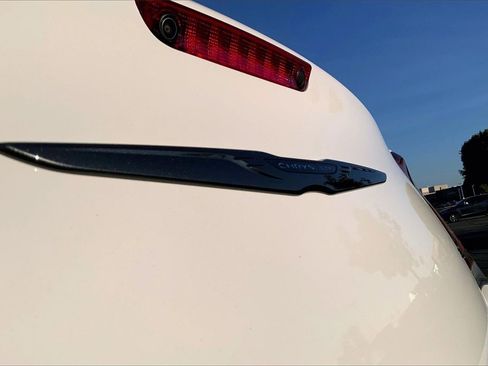 Used 2022 Chrysler 300 Touring w/ Sport Appearance Package image 20