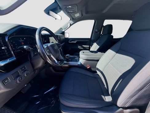 Used 2022 Chevrolet Silverado 1500 RST w/ LPO, Dark Essentials Package image 19