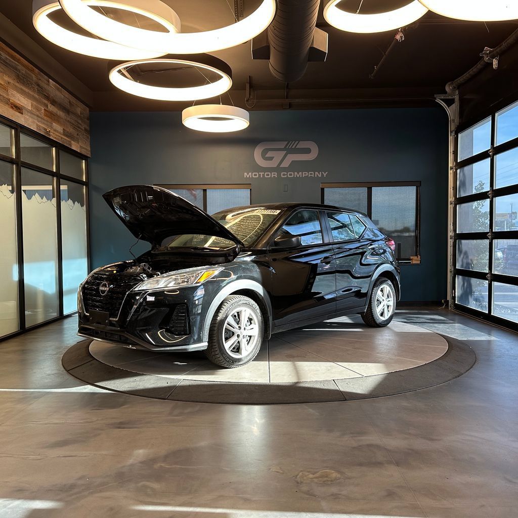 Used 2024 Nissan Kicks S FWD image 23
