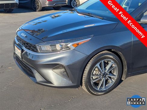 Used 2023 Kia Forte LXS image 8