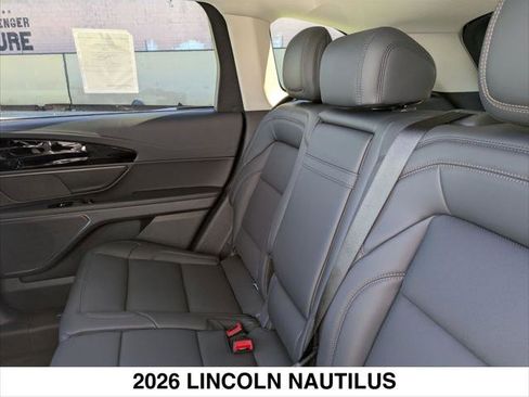 New 2026 Lincoln Nautilus Premier image 12