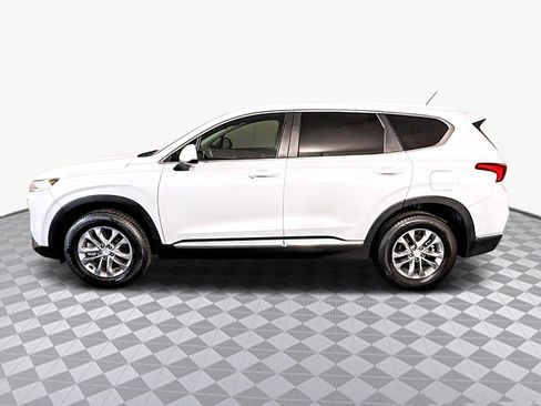 Used 2019 Hyundai Santa Fe SE image 6