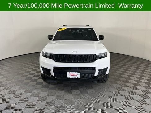 Used 2023 Jeep Grand Cherokee L Laredo AWD/4WD image 2