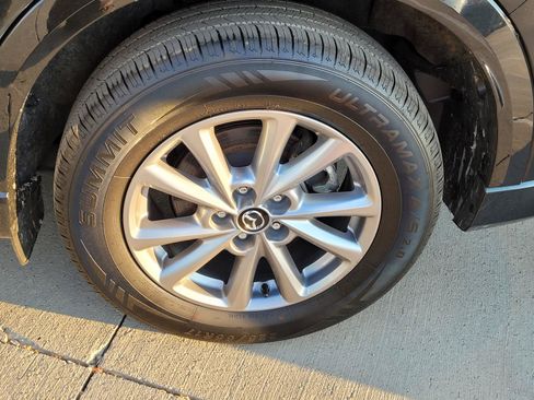 Used 2025 MAZDA CX-5 AWD 2.5 S w/ Preferred Package image 2