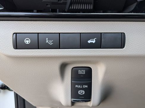 New 2026 Nissan Murano Platinum w/ Cargo Package AWD/4WD image 16