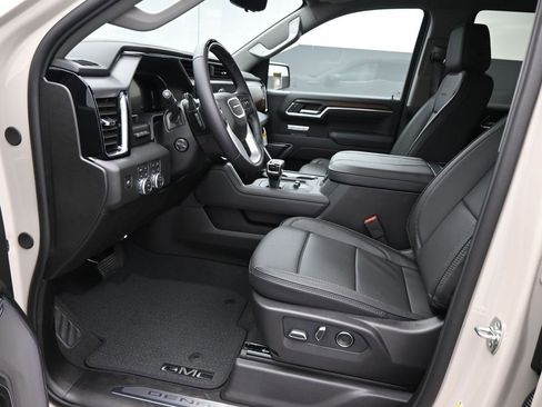 New 2026 GMC Sierra 1500 Denali image 8