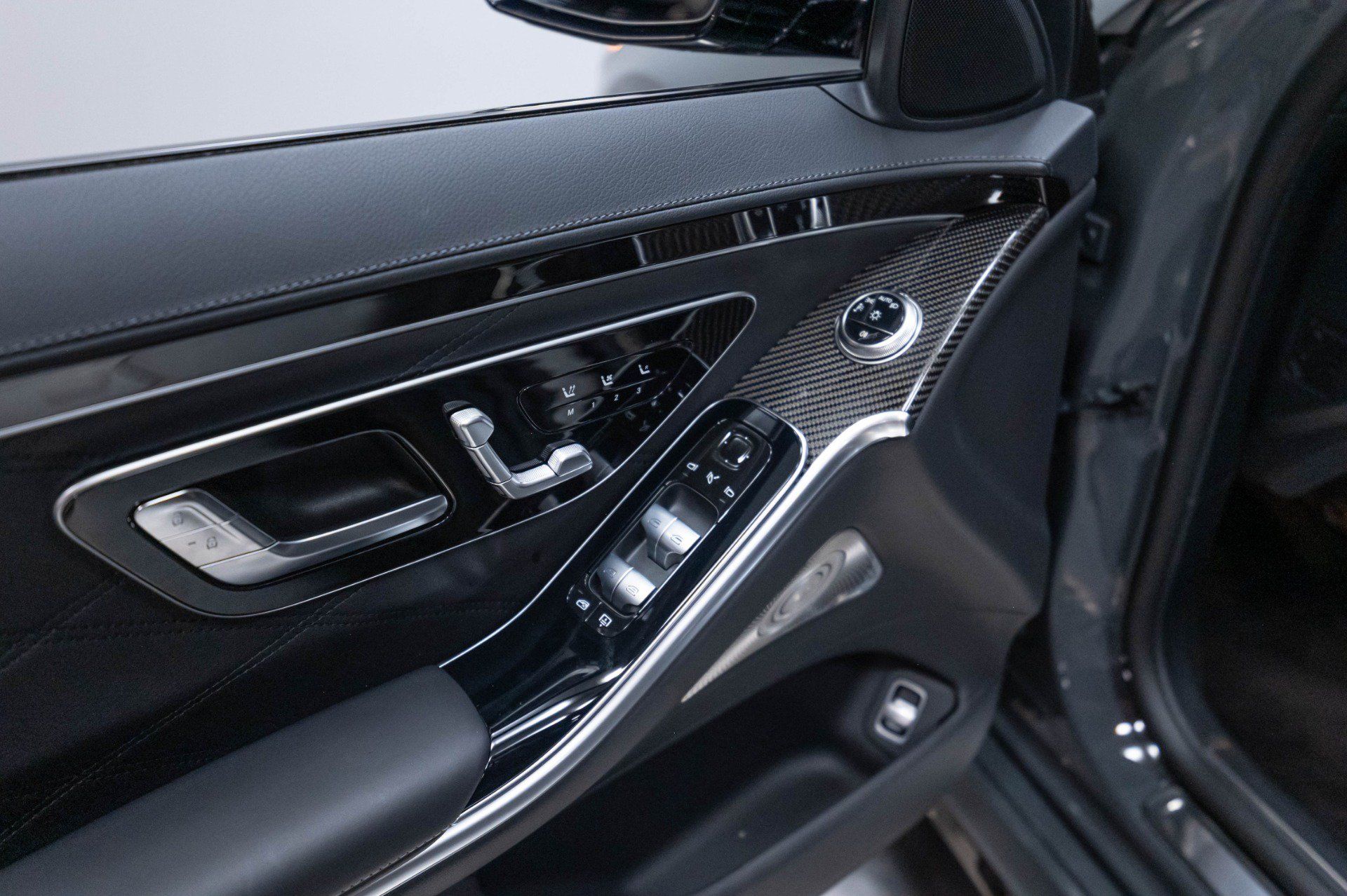 Used 2026 Mercedes-Benz S 63 AMG S image 7