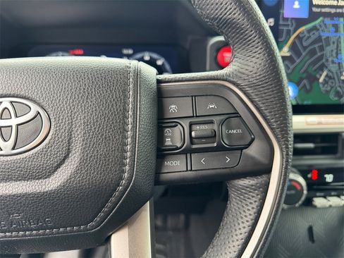 Used 2024 Toyota Tacoma TRD Off-Road image 16