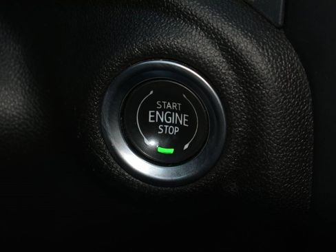 Used 2019 Chevrolet Silverado 1500 LT image 14