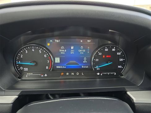 Used 2022 Ford Explorer XLT w/ Equipment Group 202A image 20