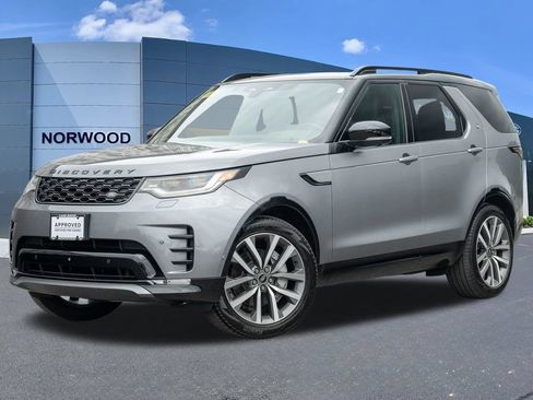 Certified 2025 Land Rover Discovery Dynamic SE AWD/4WD image 1