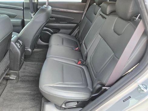 Certified 2023 Hyundai Tucson SEL w/ Convenience Package FWD image 18
