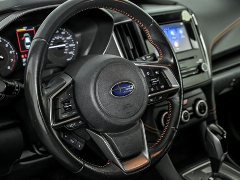 Used 2022 Subaru Crosstrek 2.0i Premium AWD/4WD image 18