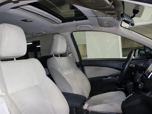 Used 2015 Honda CR-V EX image 28