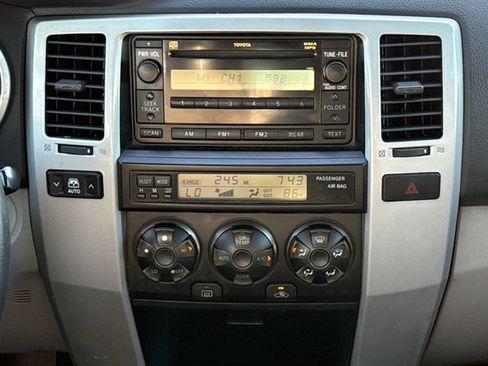 Used 2008 Toyota 4Runner SR5 RWD image 12