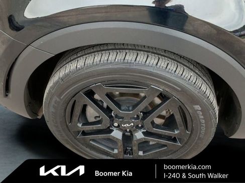 Certified 2024 Kia Telluride SX Prestige X-Line AWD/4WD image 9