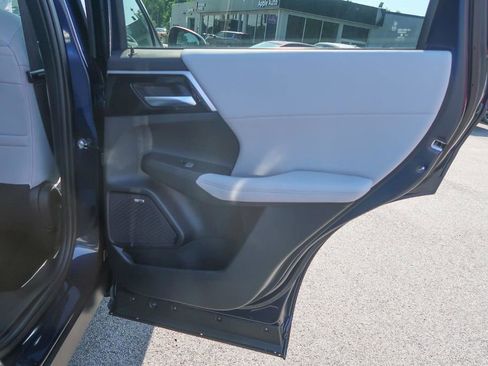 New 2025 Mitsubishi Outlander AWD image 20