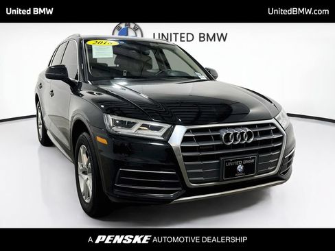 Used 2018 Audi Q5 2.0T Premium Plus w/ Premium Plus Package AWD/4WD image 3