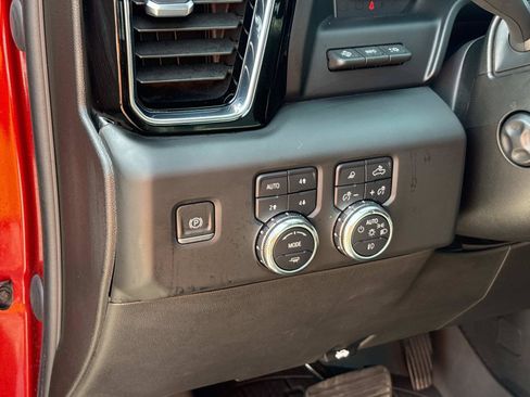 Used 2023 GMC Sierra 1500 Denali w/ Technology Package AWD/4WD image 20