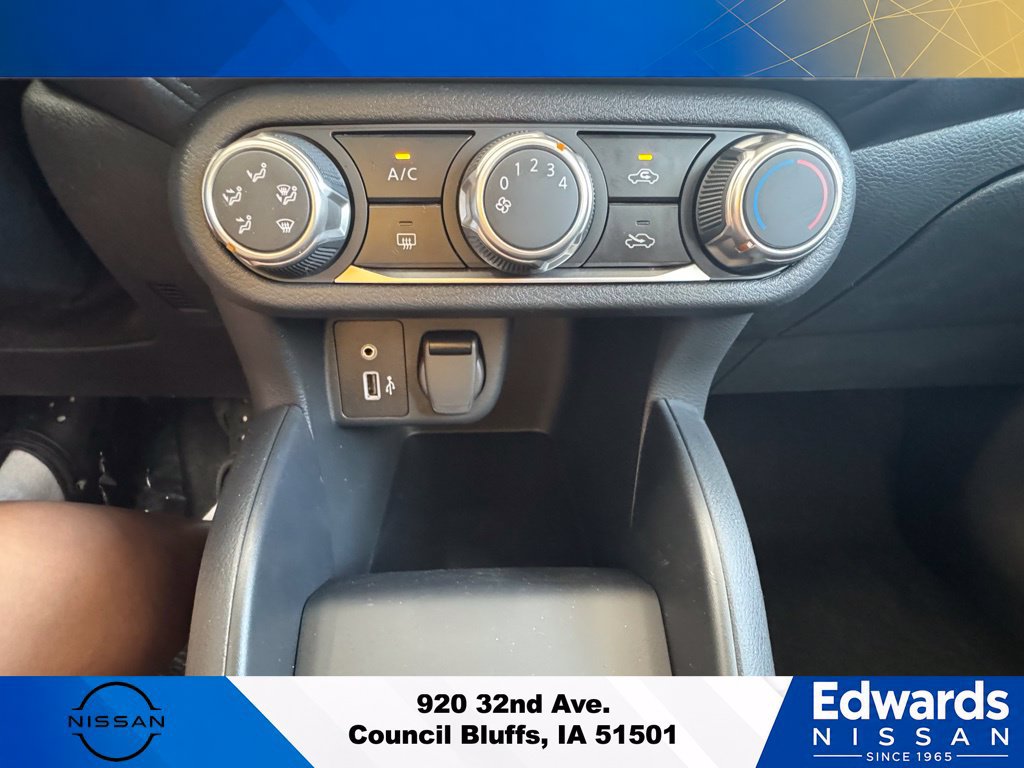 New 2025 Nissan Versa S w/ Trunk Package FWD image 26