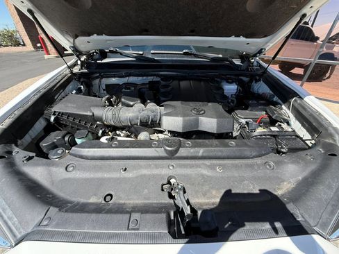 Used 2023 Toyota 4Runner SR5 Premium image 22