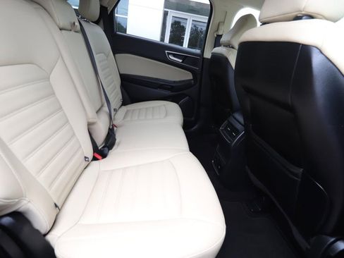 Used 2020 Ford Edge SEL w/ Convenience Package FWD image 24