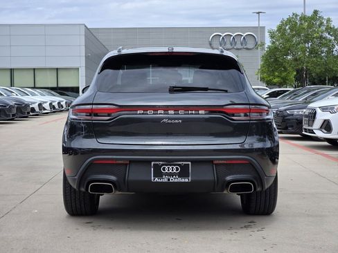 Used 2024 Porsche Macan AWD/4WD image 9