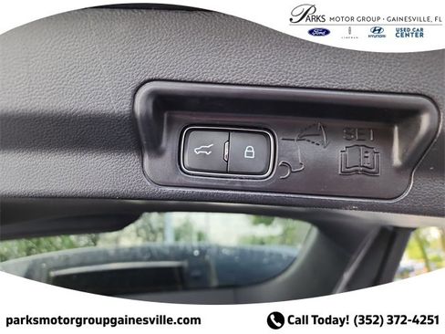 Certified 2021 Ford Explorer XLT w/ Equipment Group 202A image 9