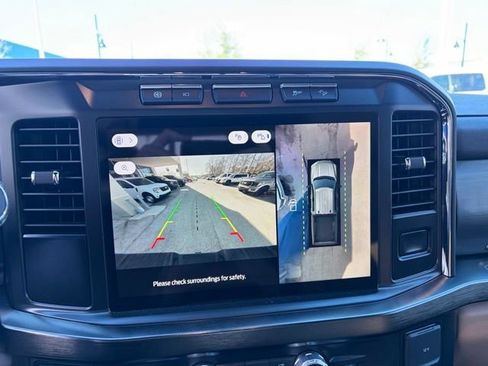 Used 2023 Ford F250 Lariat w/ Chrome Package image 16